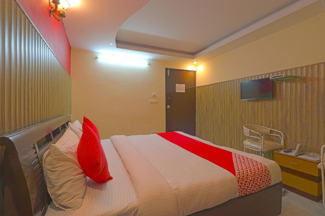 Oyo 834 Shree Balaji Hotel فريد آباد المظهر الخارجي الصورة