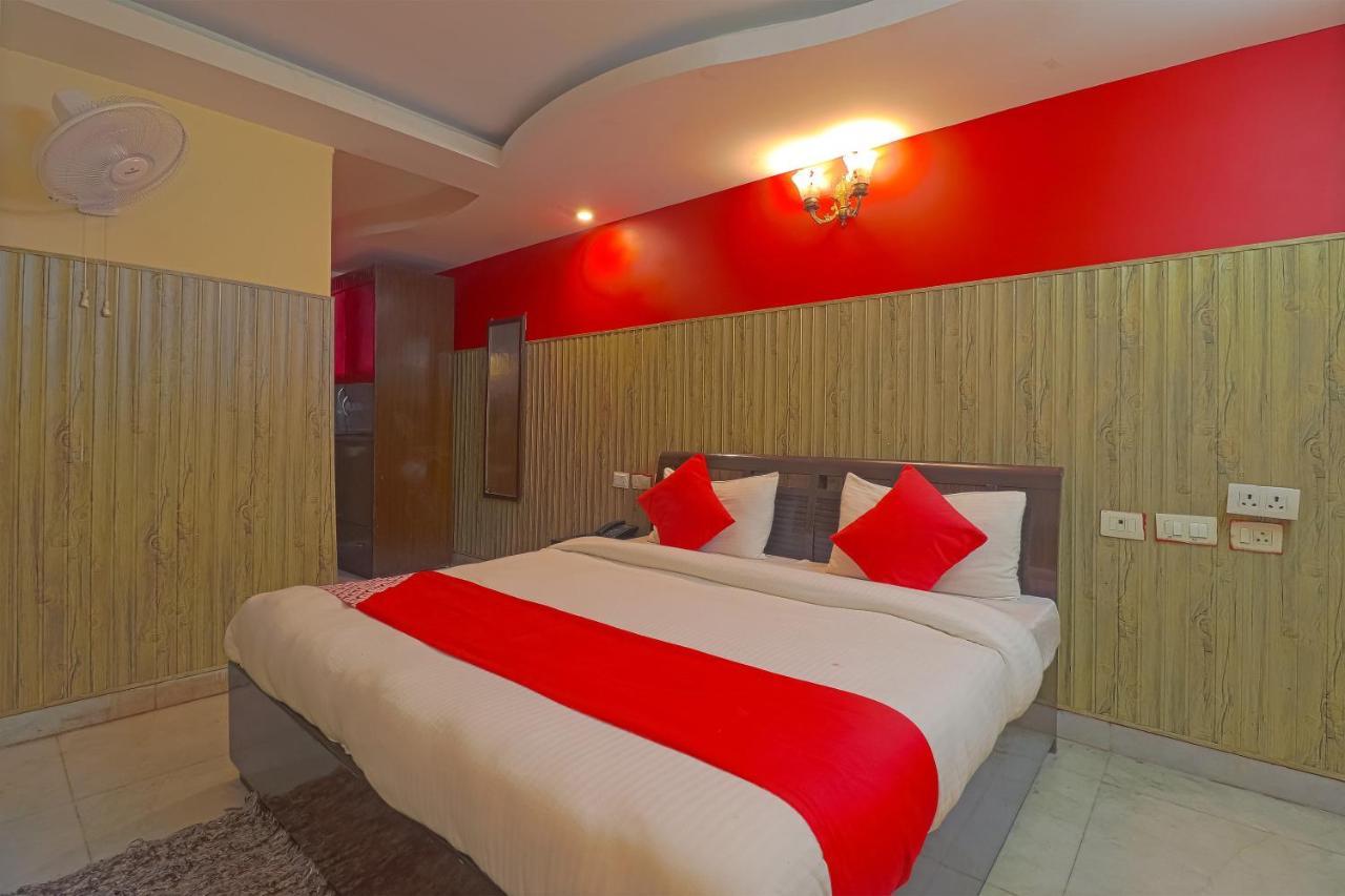 Oyo 834 Shree Balaji Hotel فريد آباد المظهر الخارجي الصورة